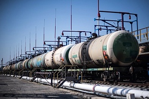 Запасы нефти и нефтепродуктов в ОЭСР снизились до минимума в марте